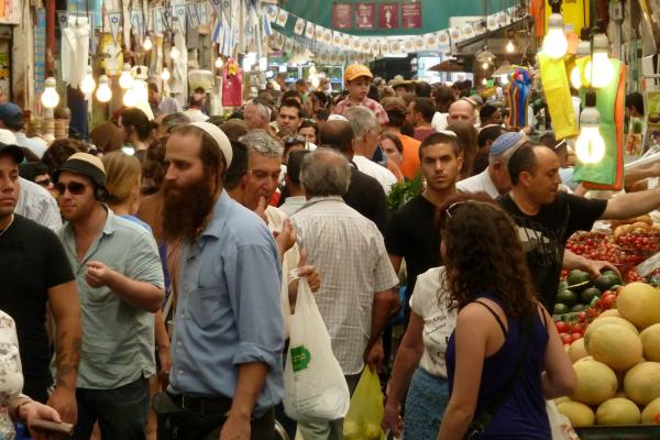 photo of Israelis, Mahane Yehuda market, Israel
